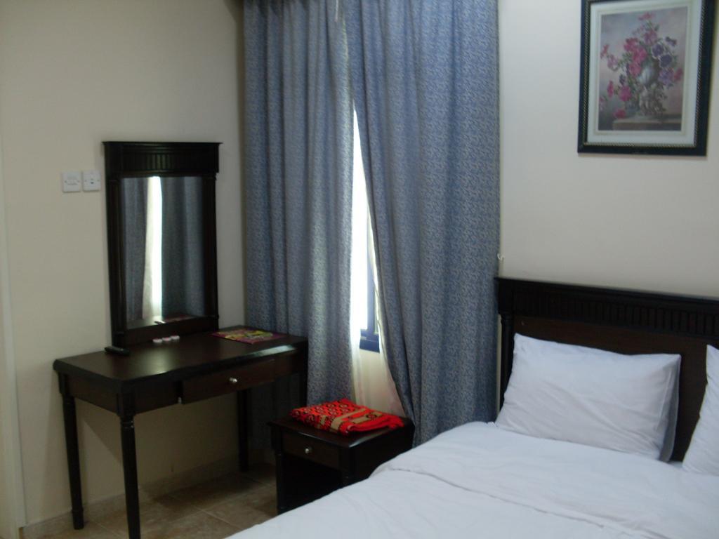 Al Jumhour Hotel Apartments Sur Rum bild
